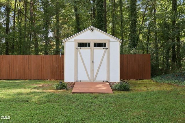 2805 Girth Lane, Raleigh, NC 27603