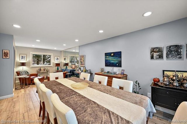 26010 Marlowe Place, Oak Park, MI 48237