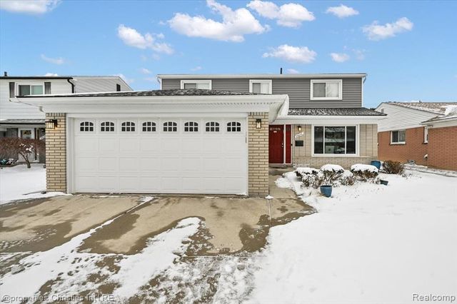 26010 Marlowe Place, Oak Park, MI 48237