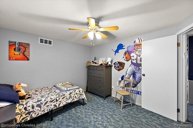 26010 Marlowe Place, Oak Park, MI 48237