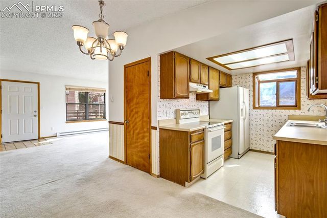 2385 Stepping Stones Way, Colorado Springs, CO 80904