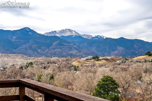 2385 Stepping Stones Way, Colorado Springs, CO 80904