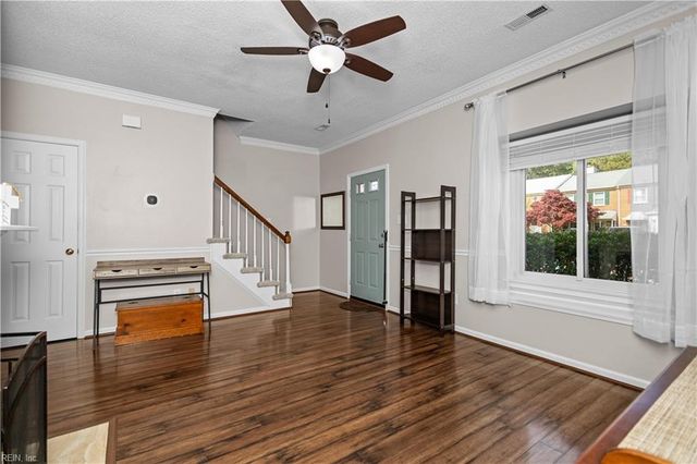 833 Creekside CRES, Chesapeake, VA 23320