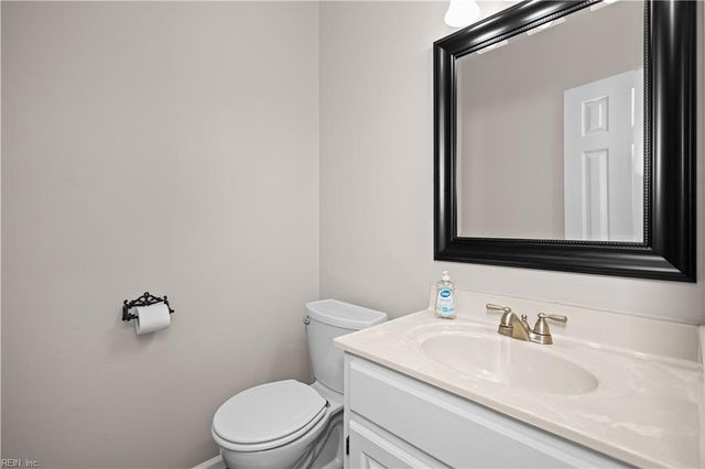 833 Creekside CRES, Chesapeake, VA 23320