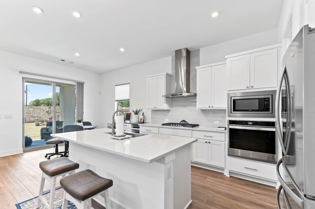 523 Hallwood DR, Liberty Hill, TX 78642