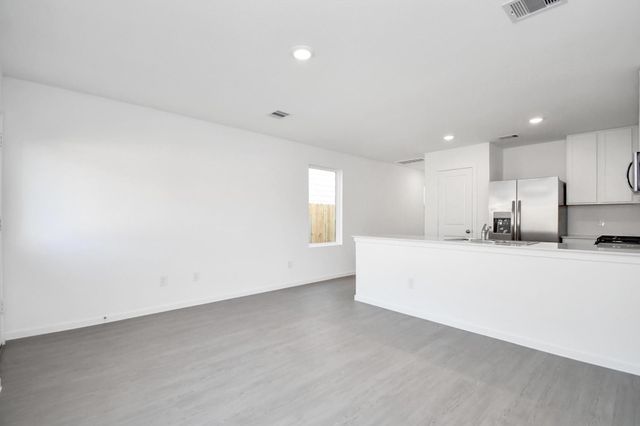 21269 Carosella Dr, New Caney, TX 77357