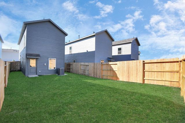 21269 Carosella Dr, New Caney, TX 77357