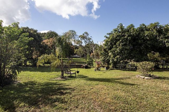 13602 SW 24th Street, Davie, FL 33325