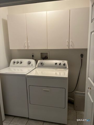 34 Canterbury Road 34, Hamden, CT 06514