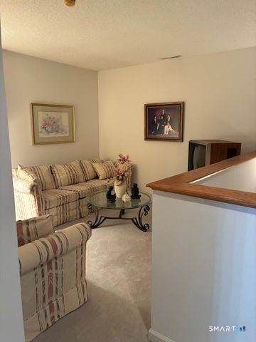 34 Canterbury Road 34, Hamden, CT 06514