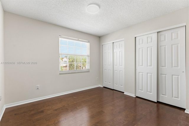 1273 NW 192nd Ter, Pembroke Pines, FL 33029