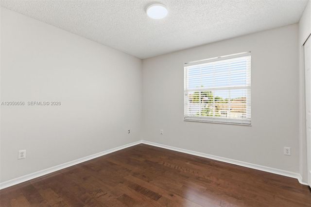 1273 NW 192nd Ter, Pembroke Pines, FL 33029