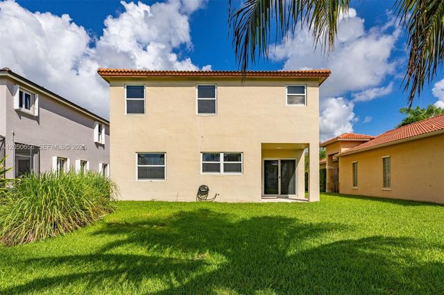 1273 NW 192nd Ter, Pembroke Pines, FL 33029