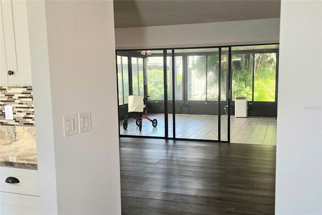 25 WINDRUSH BAY DRIVE 25, Tarpon Springs, FL 34689