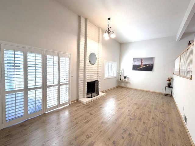 37969 Bright Cmn, Fremont, CA 94536