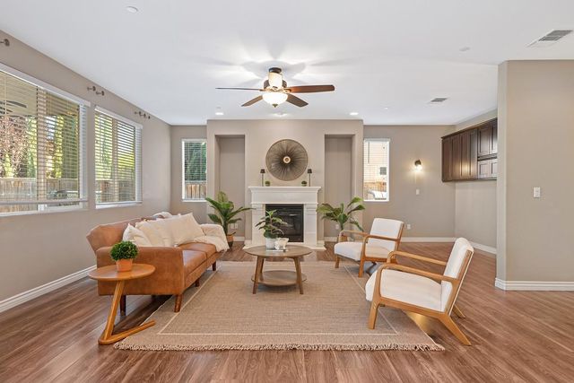 4136 Wheelright Way, Roseville, CA 95747