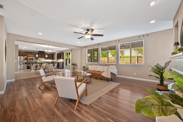 4136 Wheelright Way, Roseville, CA 95747