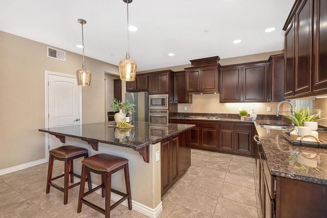 4136 Wheelright Way, Roseville, CA 95747