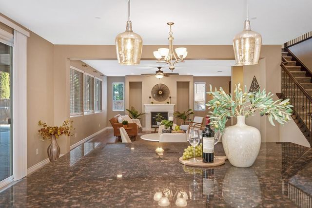 4136 Wheelright Way, Roseville, CA 95747
