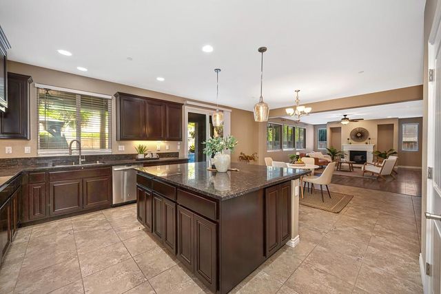 4136 Wheelright Way, Roseville, CA 95747