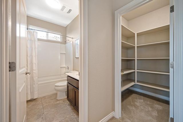 4136 Wheelright Way, Roseville, CA 95747