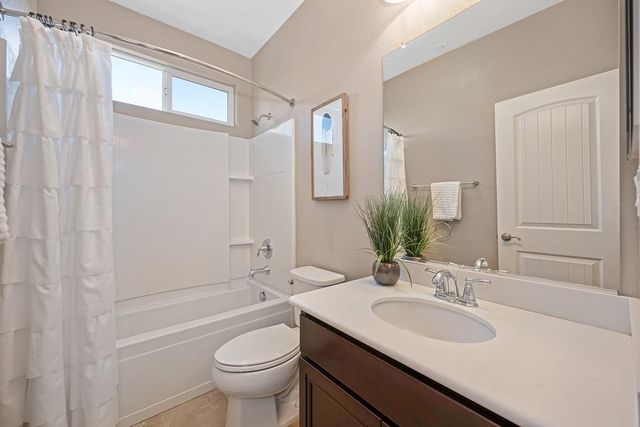 4136 Wheelright Way, Roseville, CA 95747