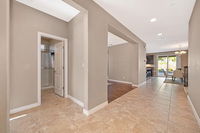 4136 Wheelright Way, Roseville, CA 95747