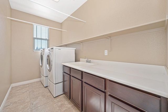 4136 Wheelright Way, Roseville, CA 95747