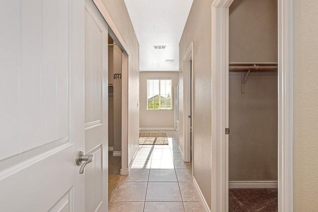 4136 Wheelright Way, Roseville, CA 95747