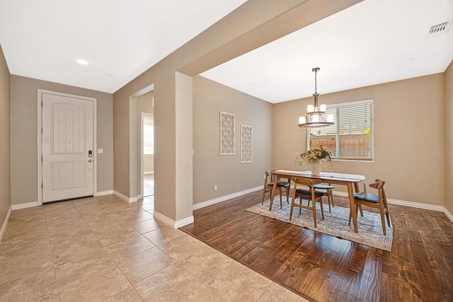4136 Wheelright Way, Roseville, CA 95747