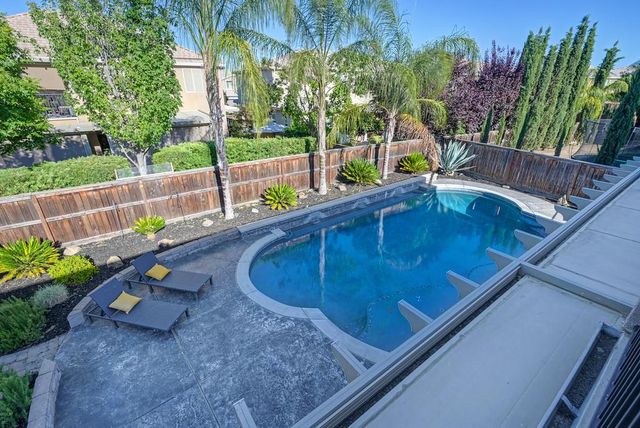 4136 Wheelright Way, Roseville, CA 95747
