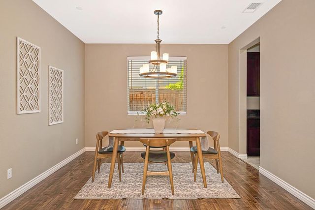 4136 Wheelright Way, Roseville, CA 95747