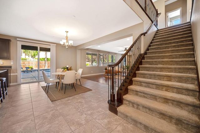 4136 Wheelright Way, Roseville, CA 95747