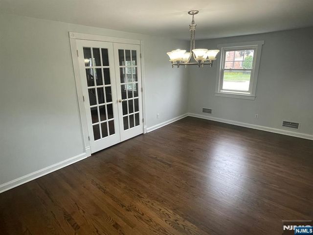 218.5 Ridge Street, New Milford, NJ 07646