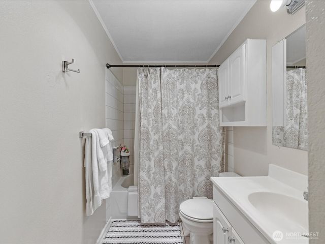 5827 145th Street NE, Marysville, WA 98271