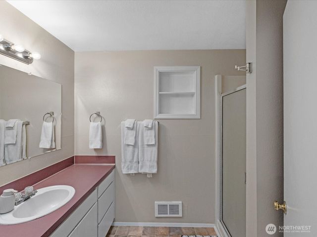 5827 145th Street NE, Marysville, WA 98271