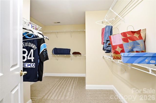 6123 Abergele Lane, Matthews, NC 28104