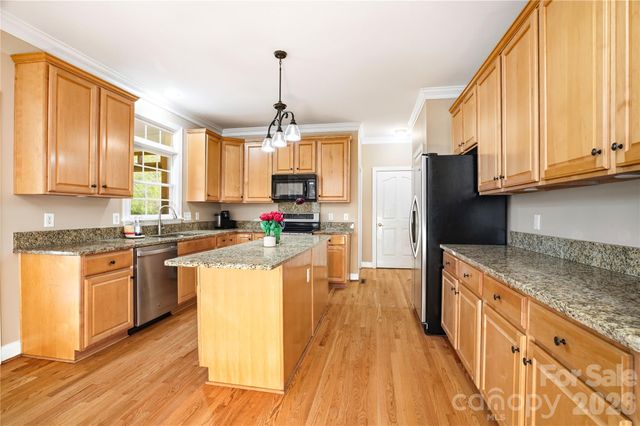 6123 Abergele Lane, Matthews, NC 28104