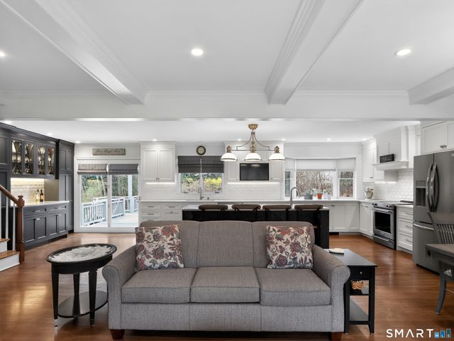 47 Maple Tree Drive, Watertown, CT 06795