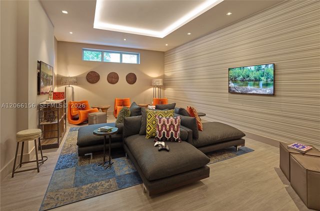 17301 Biscayne Blvd 1004, North Miami Beach, FL 33160
