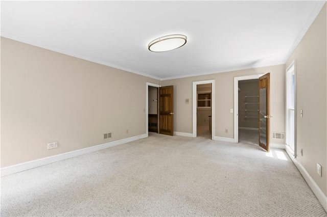 1561 Barrington View, Stone Mountain, GA 30087