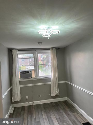 472 KINGSLEY ST, Philadelphia, PA 19128