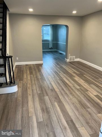 472 KINGSLEY ST, Philadelphia, PA 19128