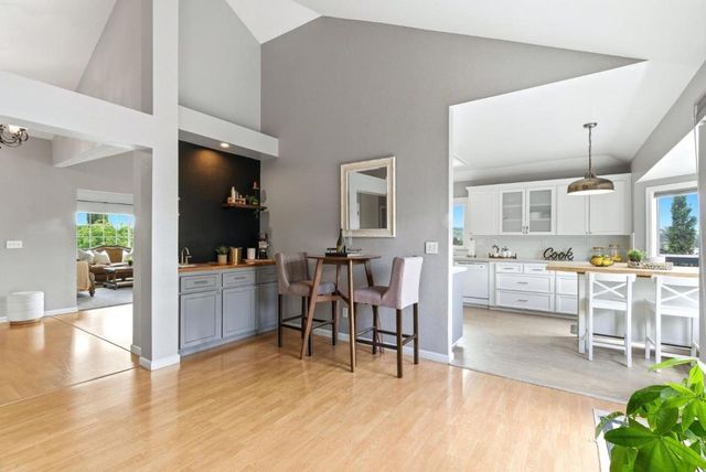 157 Knightshaven Way, San Jose, CA 95111