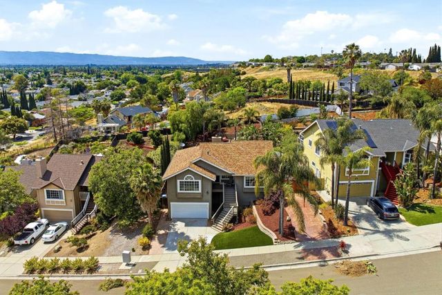 157 Knightshaven Way, San Jose, CA 95111