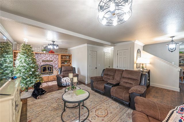 14463 Friendship Church Road, West Fork, AR 72774