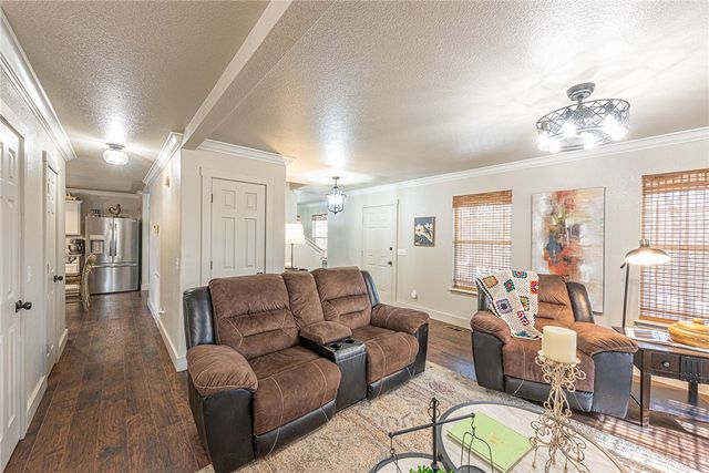 14463 Friendship Church Road, West Fork, AR 72774