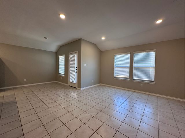 1710 Yale Street, Farmersville, TX 75442