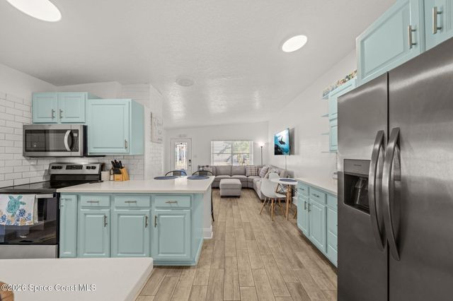 215 Jefferson Avenue, Cape Canaveral, FL 32920