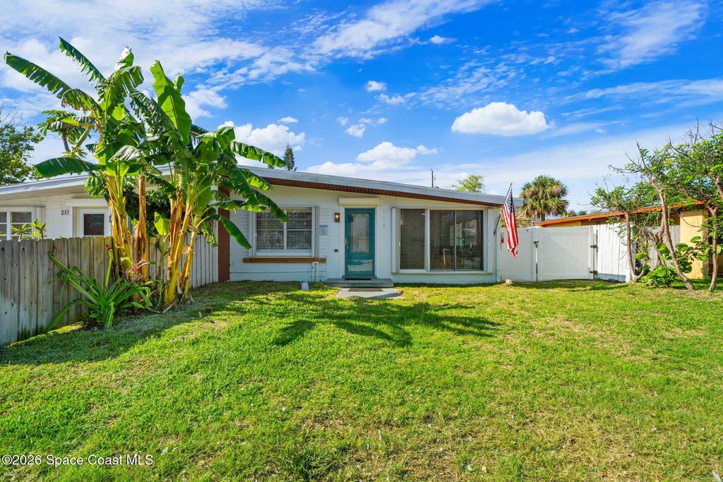 215 Jefferson Avenue, Cape Canaveral, FL 32920